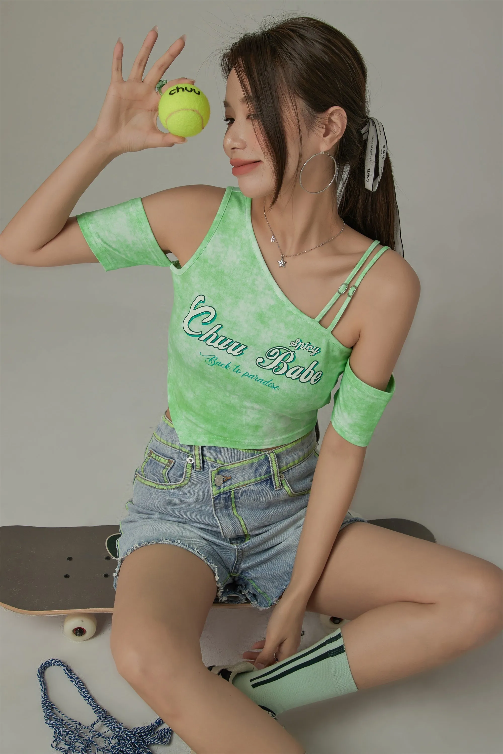 Chuu Babe Off-The-Shoulder Asymmetrical Cropped T-Shirt