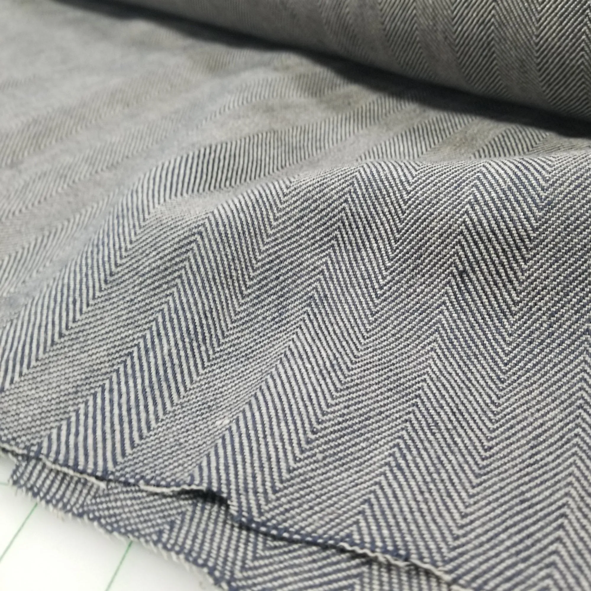 ENd of Bolt: 1-5/8th yards of Irish Pure Linen Dark Navy Herringbone Bottomweight Spence Bryson Woven 300 GSM-remnant