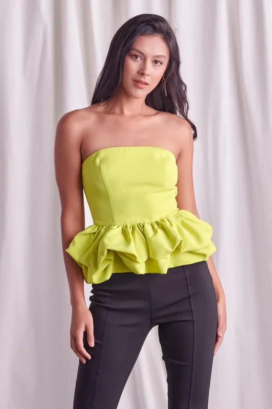 OFF SHOULDER RUFFLE TOP