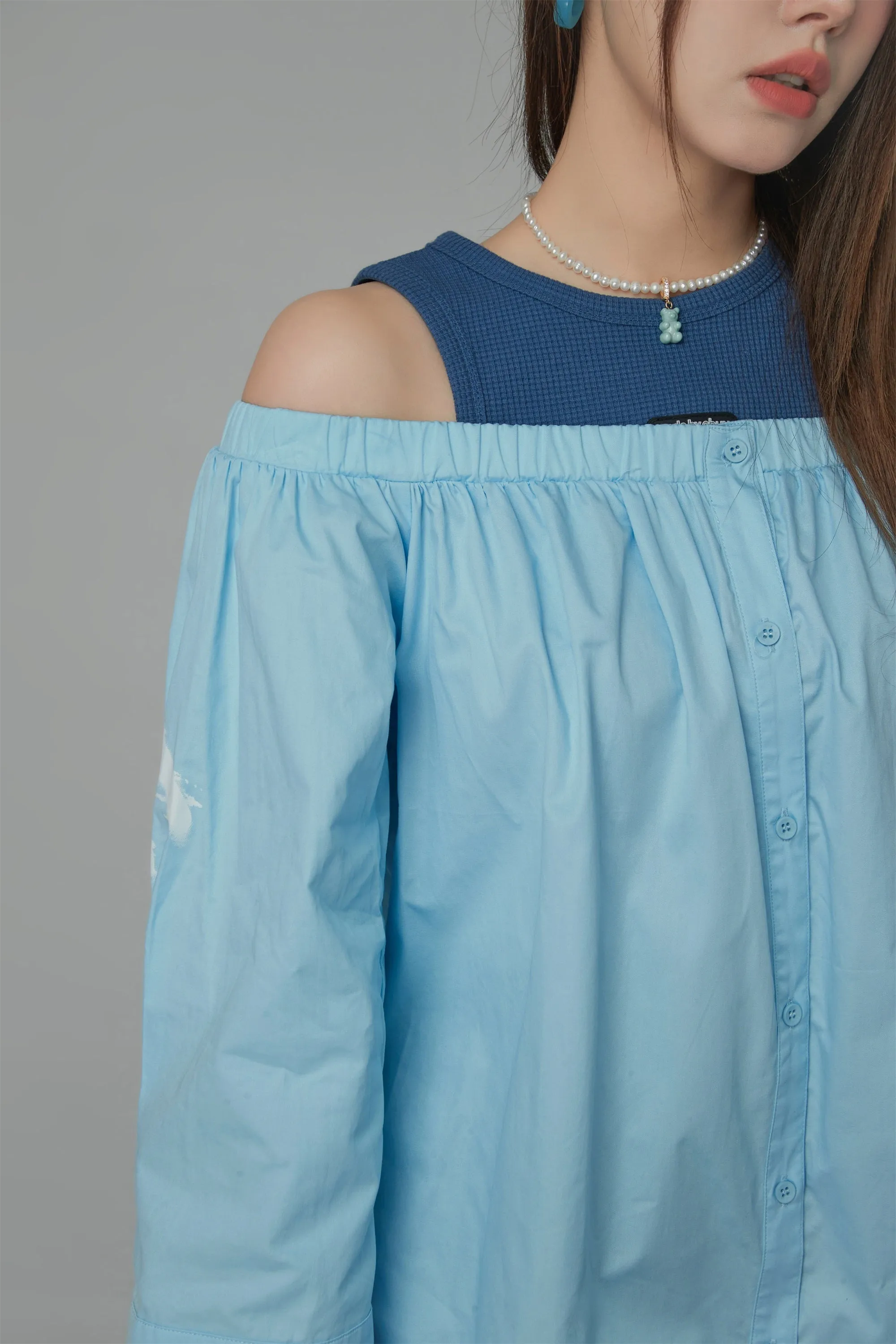 Off-The-Shoulder Loose-Fit Shirt