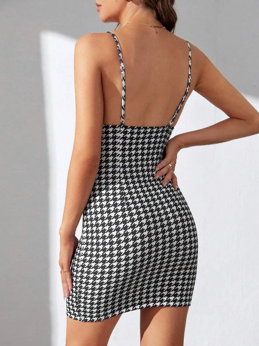 SHEIN Tall Houndstooth Print Cami Slip Dress