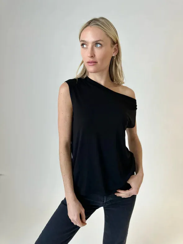 SS Off The Shoulder Charlotte Top | Black