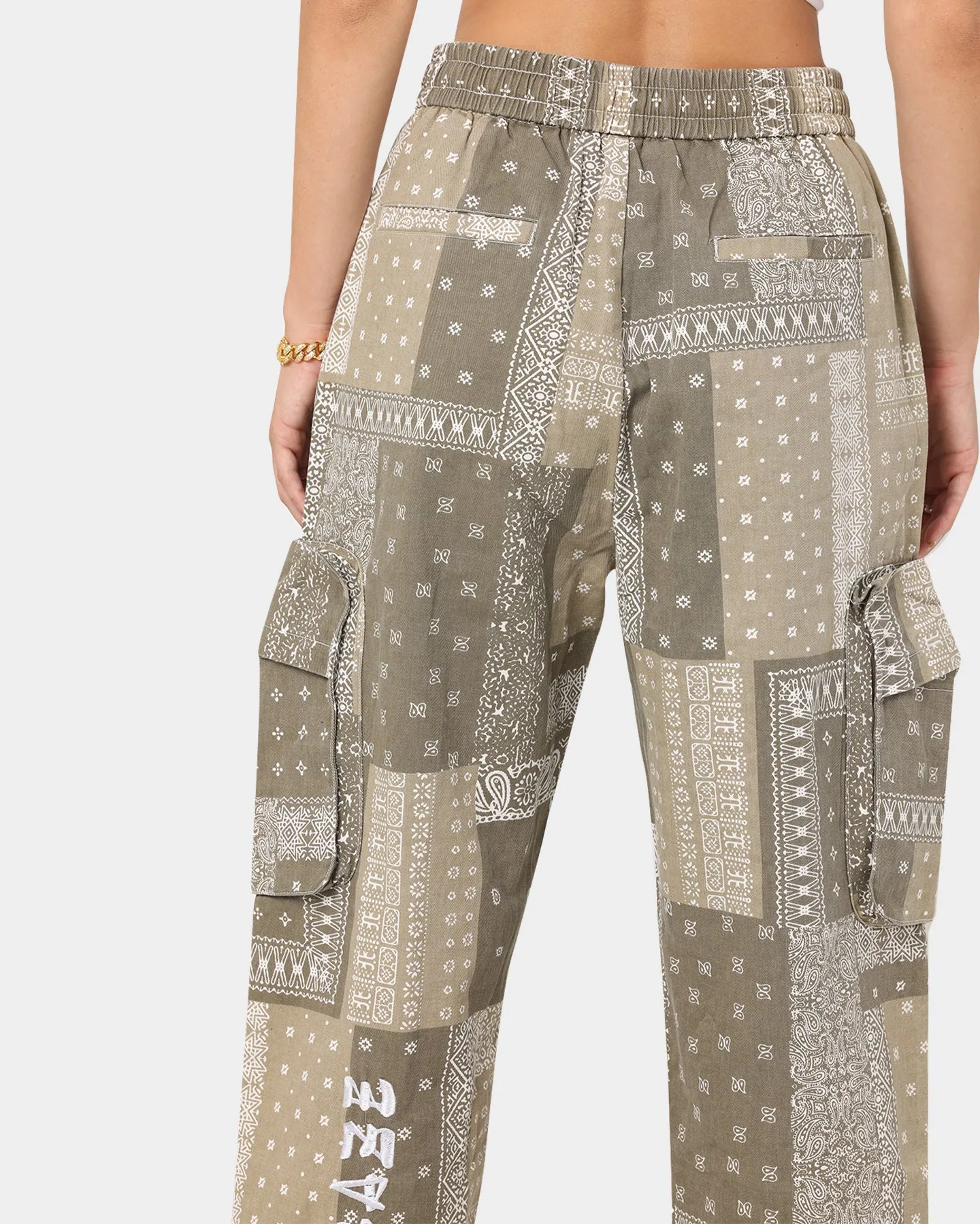 XXIII Women's Gracie Bandana Print Jeans Brown